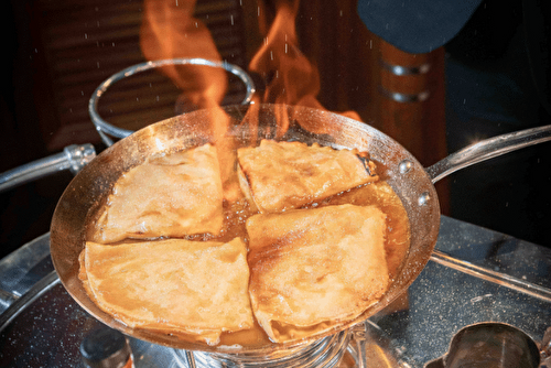 Les crêpes Suzette, la recette des Grands Buffets