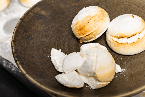 Meringues caramélisées par le chef Simon Horwitz