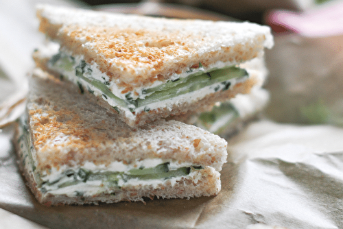 Mini club sandwichs au concombre - Kiss My Chef