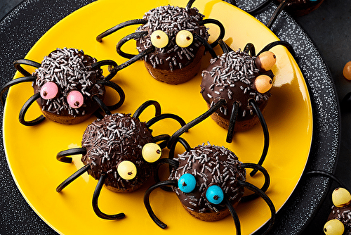 Muffins araignées en chocolat, petits monstres à croquer - Kiss My Chef