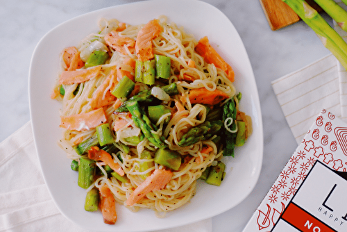 Noodles aux asperges et saumon fumé