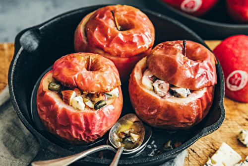 Pommes farcies aux fruits secs et au fromage