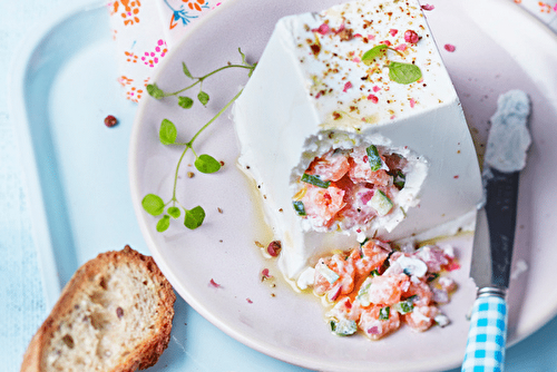 Pyramide Chavroux ® au saumon pour l'apéritif