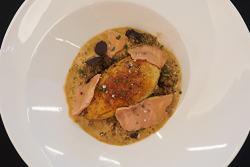 Quenelles de foie gras de canard sauce morilles