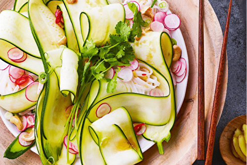 Salade de courgette à l’asiatique, le plein de fraîcheur