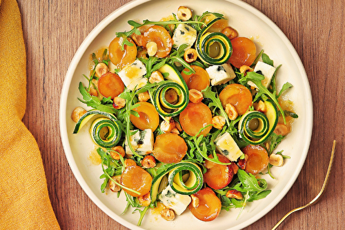 Salade de mirabelles au roquefort et aux noisettes