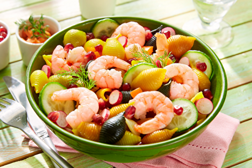 Salade fraîcheur de pâtes aux crevettes