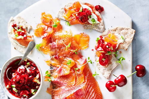 Saumon gravlax au gingembre et cerises