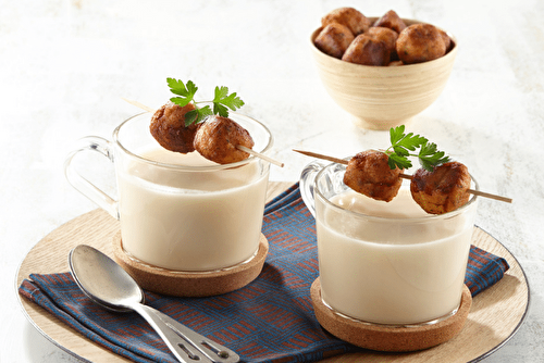 Soupe de Pompadour au crabe en beignets