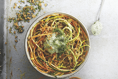 Spaghetti de légumes multicolores au quinoa
