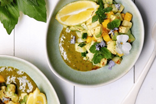 Tartare de concombre, avocat et mangue