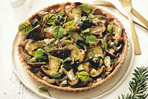 Tarte fondante aux cèpes et escargots par Hélène Darroze