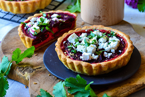 Tartelettes à la betterave et au chèvre, facile et sans beurre