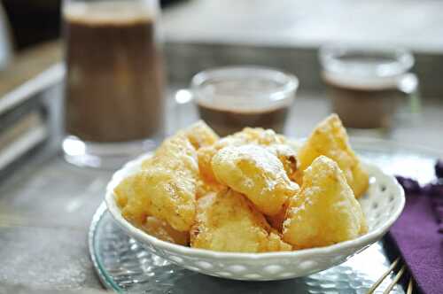 Tempura d'ananas et soupe chocolat