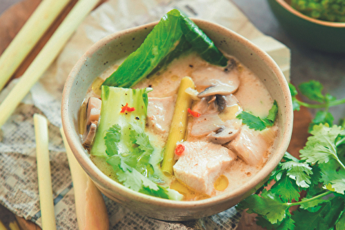 Soupe de poulet à la citronnelle