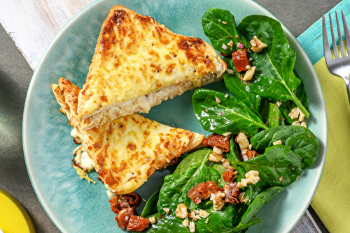 Croque au thon et crème de tomme râpée