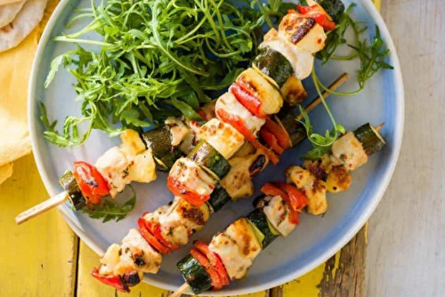 Brochettes de poulet et halloumi