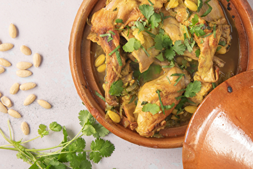 Tajine de lapin aux amandes