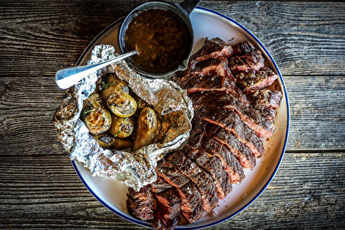 Bavette de bœuf irlandais grillée au feu de bois