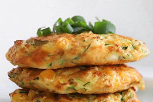 Beignets de courgettes au maïs et à la feta