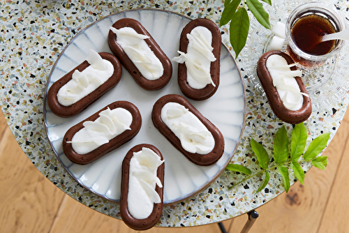 Savarins au chocolat et à la crème de coco