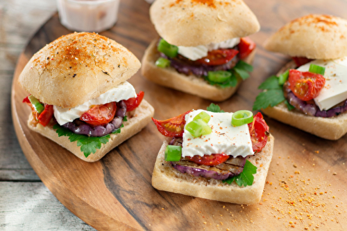 Burger végétarien aux aubergines et Caprice des Anges