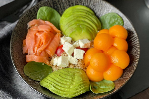 Pokebowl melon saumon avocat