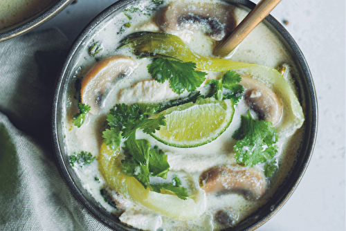 Soupe de poulet Tom Kha Kai