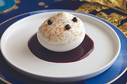 Boule enneigée aux marrons et cassis