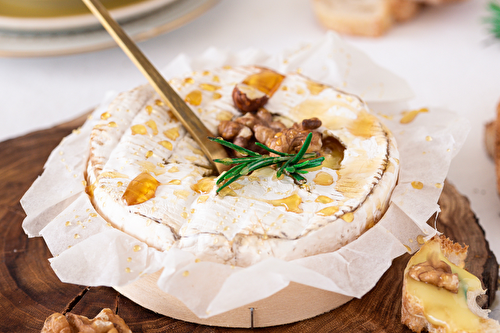 Camembert rôti au miel de forêt et sapin Lune de Miel