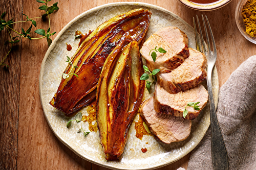 Endives braisées au curry et au miel, tranches de filet mignon