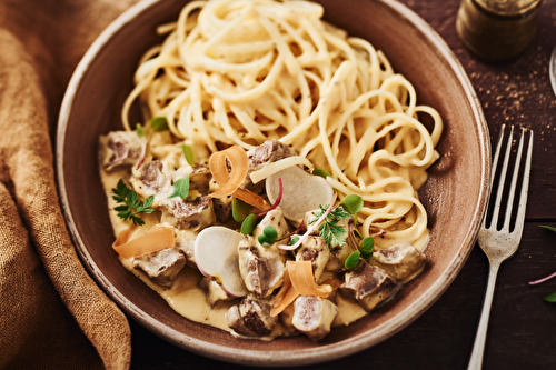 Tagliatelles aux coeurs de boeuf, sauce aux légumes à la crème de Normandie