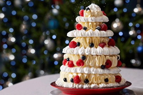 Pavlova en forme de sapin de Noël