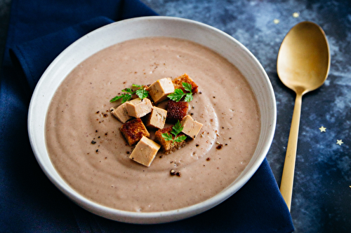 Velouté de châtaignes au foie gras et pain d’épices