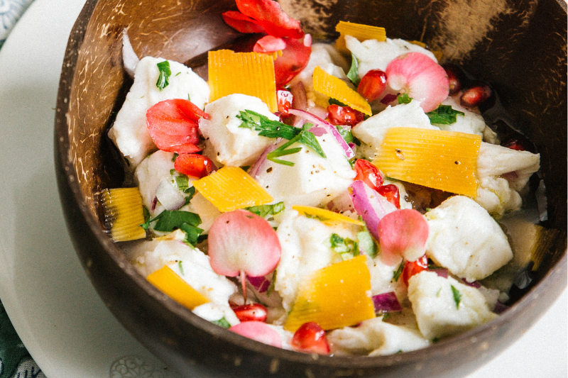 Ceviche de dorade à la grenade et à la Mimolette extra-vieille Isigny Sainte-Mère