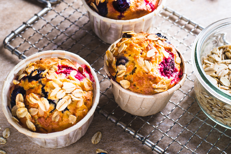 Muffins aux flocons d’avoine et aux fruits