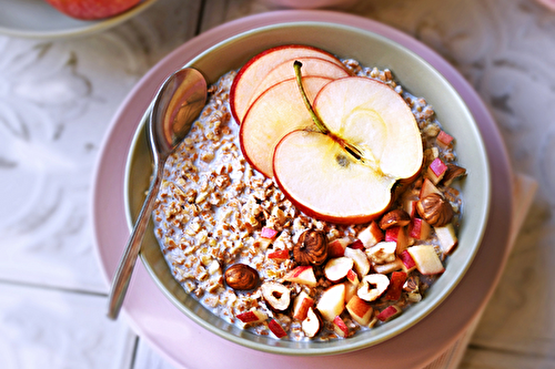 Porridge pommes-noisettes