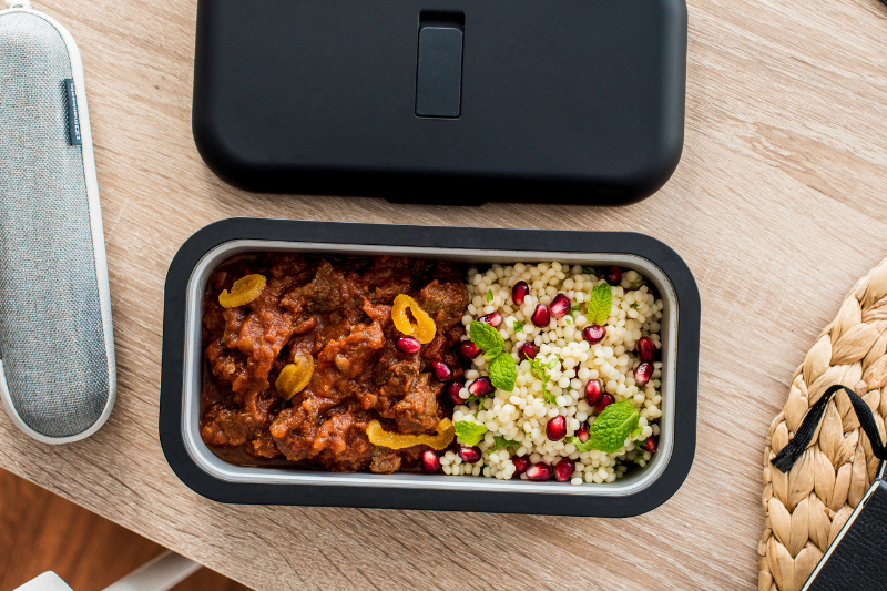 Tajine de bœuf et couscous perlé aux herbes