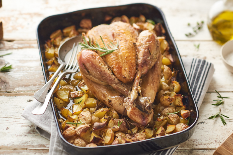 Poulet au four sur lit de Bonnottes aux herbes