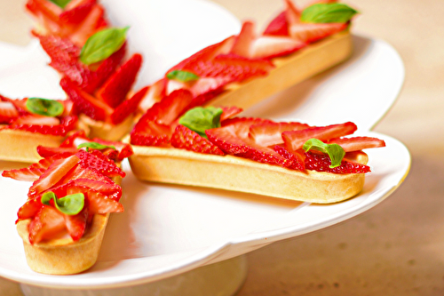 Tartelettes aux fraises et basilic