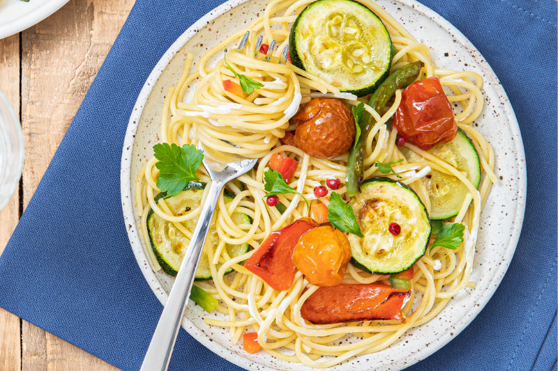 Spaghetti aux légumes grillés et fromage frais