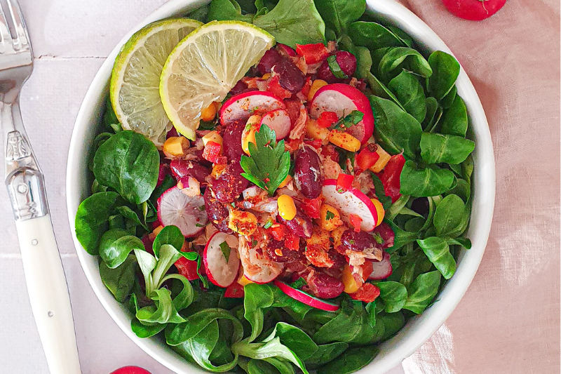 Salade mexicaine de mâche et petits légumes