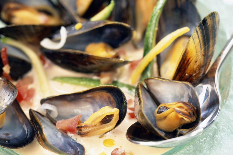 Moules de bouchot de la baie du Mont Saint-Michel aux légumes et crème fraîche