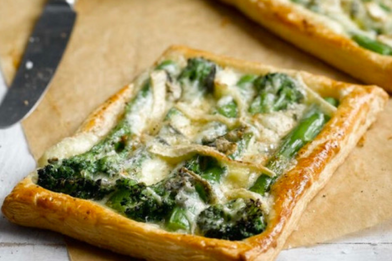 Tartelettes aux brocolis Bimi et gorgonzola