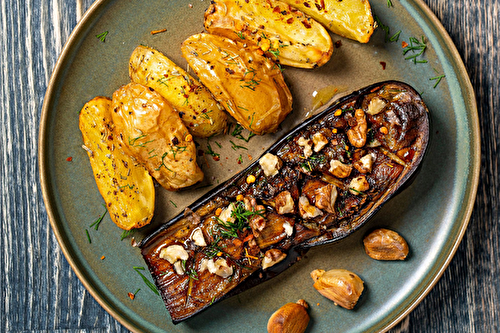 Aubergines farcies et gratinées au gruyère