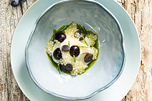 Carpaccio de noix de Saint-Jacques et raisin Muscat