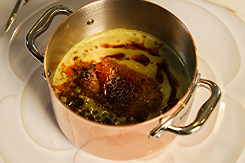 Potage de lentilles au foie gras poêlé au satay