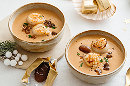 Velouté de châtaignes aux marrons glacés et noix de Saint-Jacques