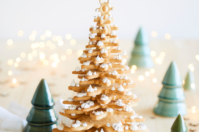 Sapin en pâte sablée aux noisettes et citron