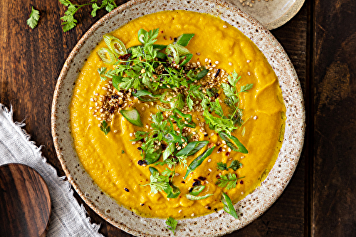 Soupe de carottes et lentilles corail aux épices